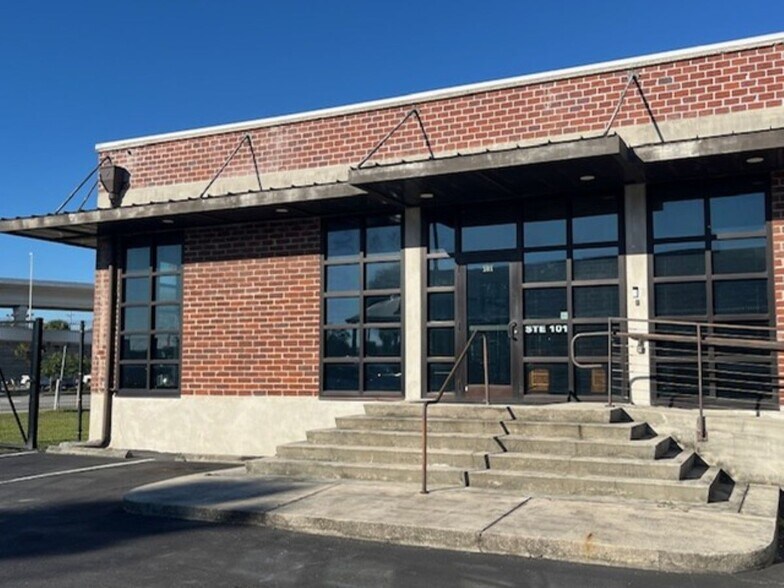 More Photos Of 1925 E 2nd Ave, Tampa Medical For Lease