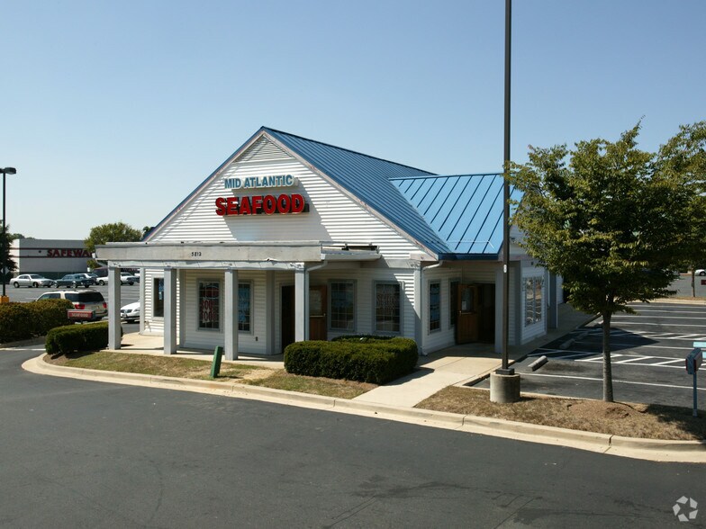 More Photos Of 5848-5870 Silver Hill Rd, District Heights Unknown For Lease