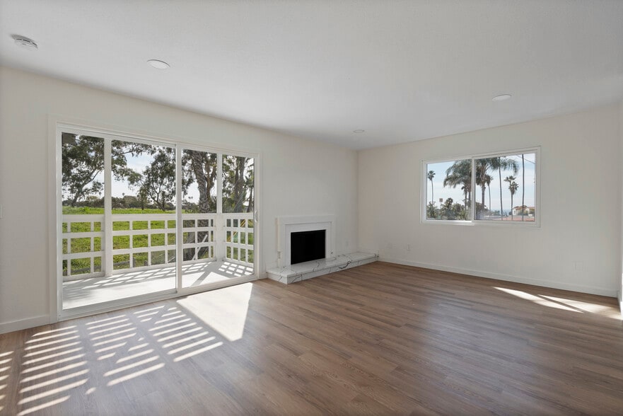 More Photos Of 102 E Avenida San Gabriel, San Clemente Multifamily For Sale