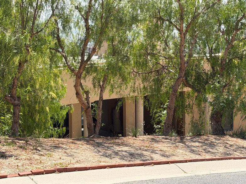 More Photos Of 85 Altamont Way, Camarillo Specialty For Sale