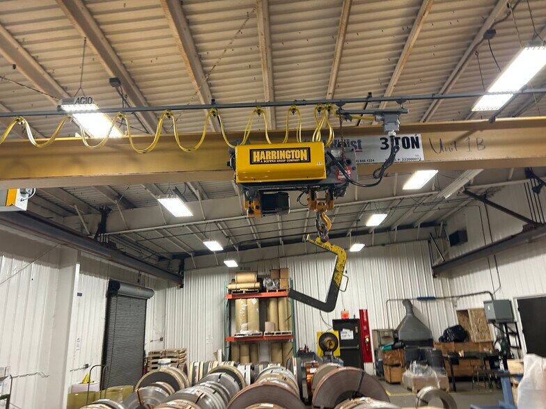 More Photos Of 600 Valley Rd, Hamburg Manufacturing For Lease