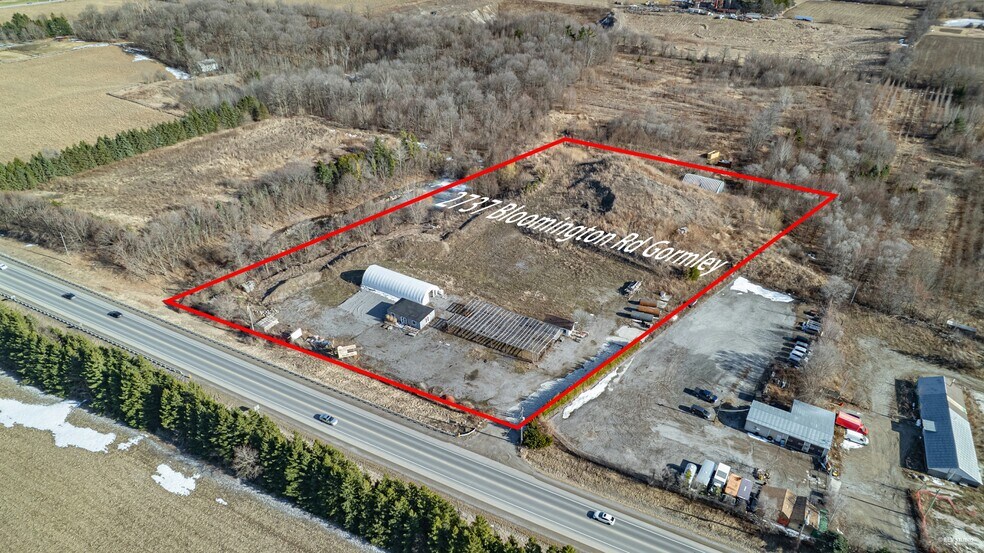 More Photos Of 2737 Bloomington Rd, Whitchurch-Stouffville Garden Center For Sale