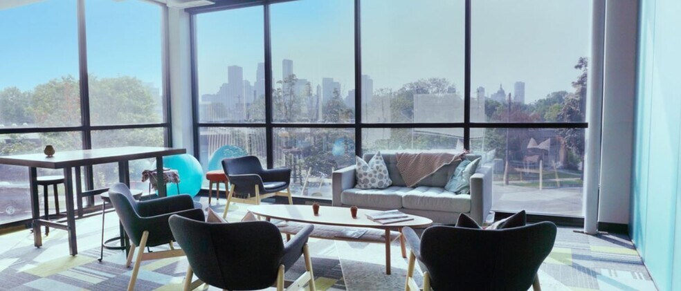 More Photos Of 1401 Glenwood Ave, Minneapolis Office For Lease