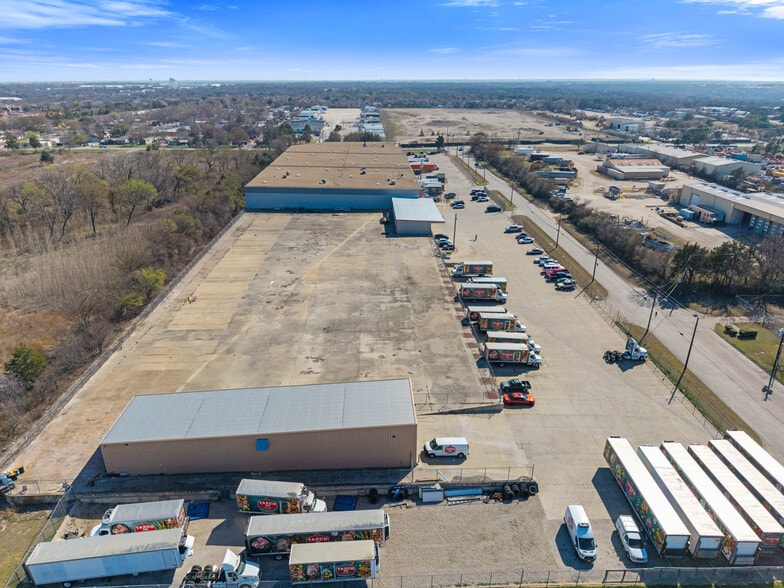 More Photos Of 4202 Dan Morton Dr, Dallas Refrigeration Cold Storage For Lease