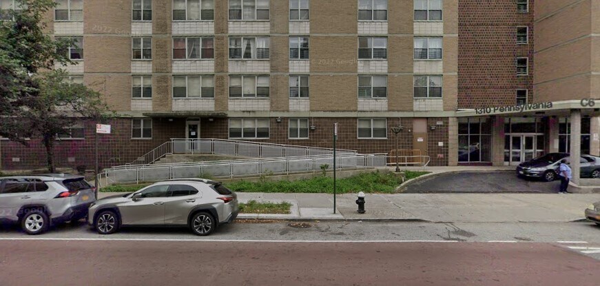 Primary Photo Of 1310 Pennsylvania Ave, Brooklyn Healthcare For Lease