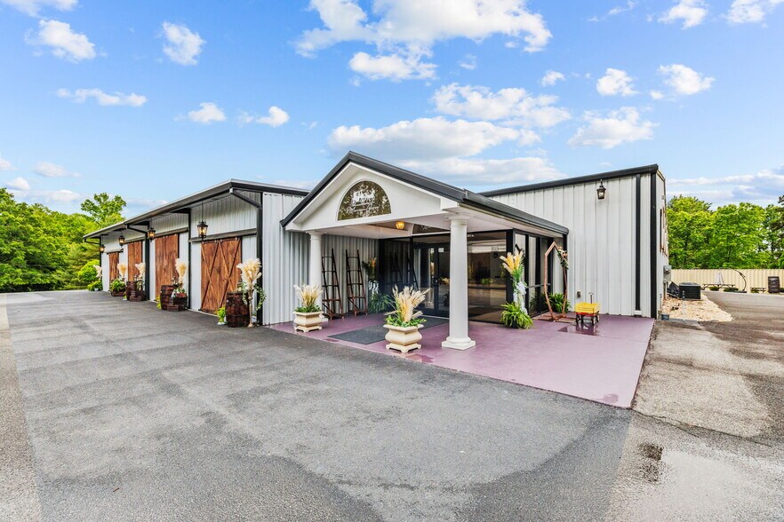 More Photos Of 2929 Hedrick Mill Rd, Lexington Lodge Meeting Hall For Sale