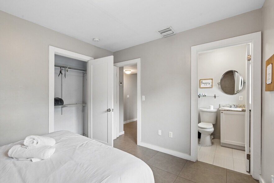 More Photos Of 435 NE 69th St, Miami Multifamily For Sale