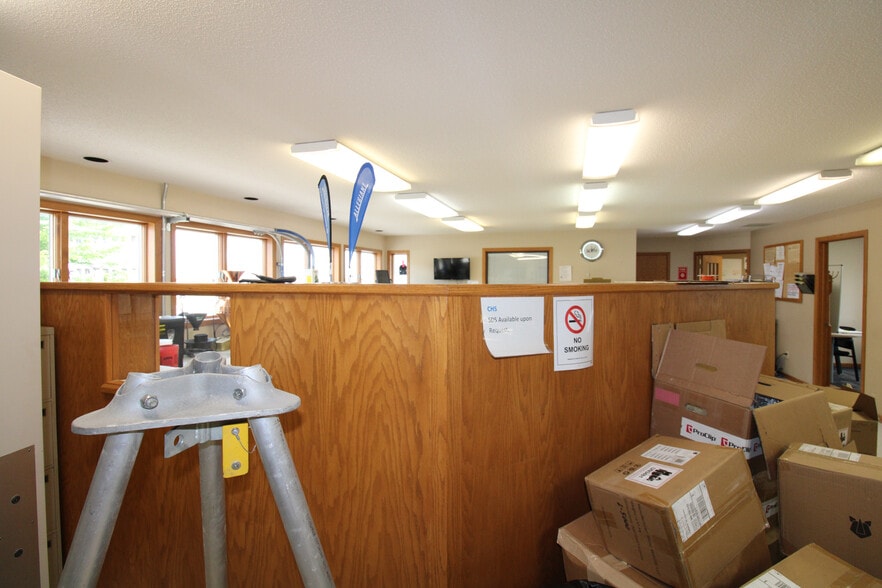 More Photos Of 135 E Front St, Claremont Specialty For Sale