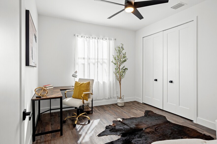 More Photos Of 6425 62nd Ave N, Pinellas Park Land For Sale