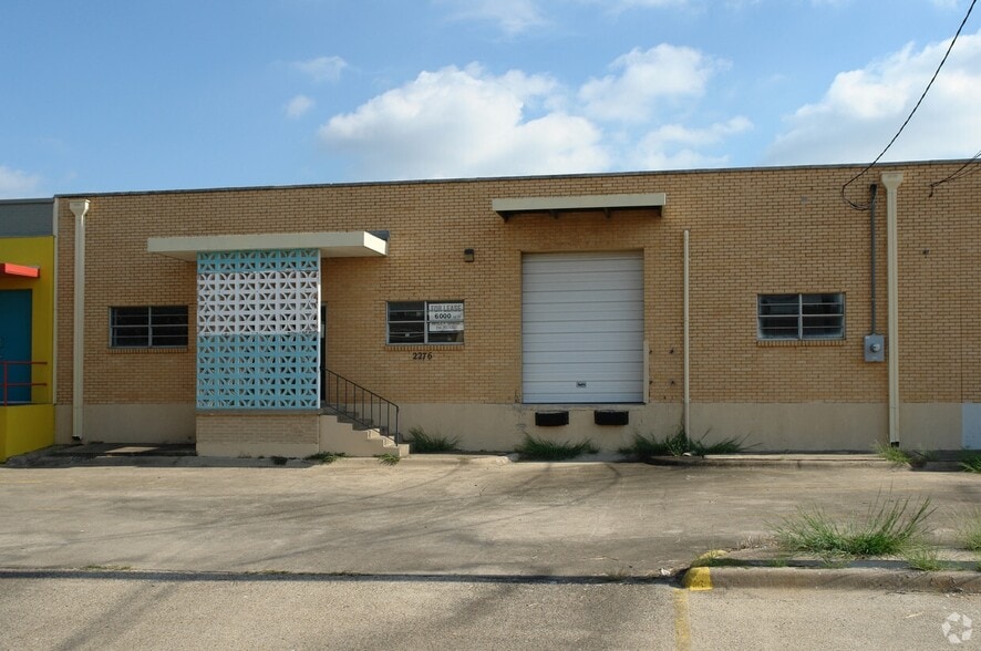 Primary Photo Of 2276 Vantage St, Dallas Distribution For Lease