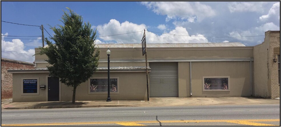 Primary Photo Of 852 Martin Luther King Jr Blvd, Macon-Bibb Warehouse For Lease