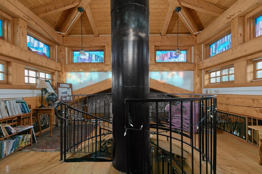 More Photos Of 227.4 Richardson Hwy, Delta Junction Hotel For Sale