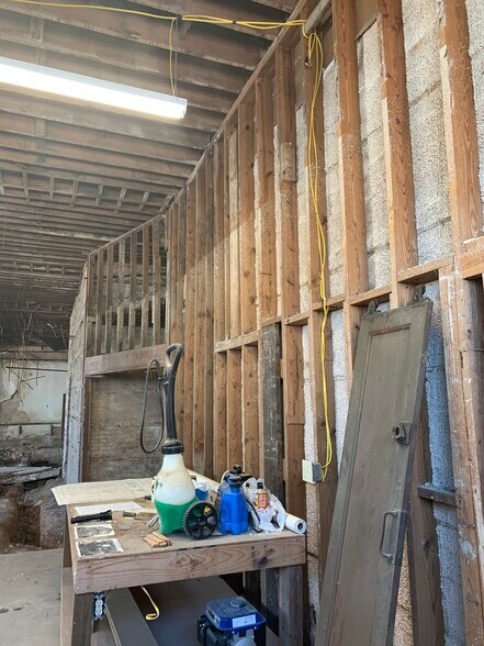 More Photos Of 202 E Main St, Henderson Loft Creative Space For Sale