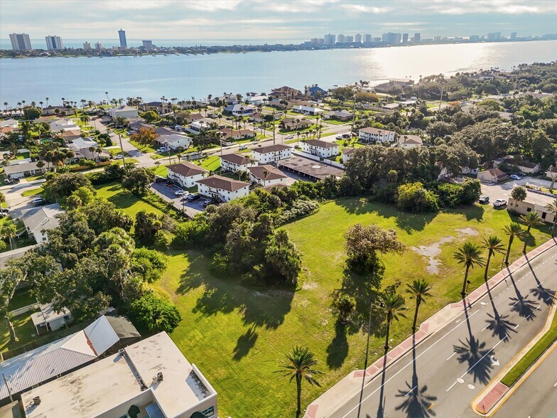More Photos Of 1745 S Ridgewood Ave, Daytona Beach Land For Sale