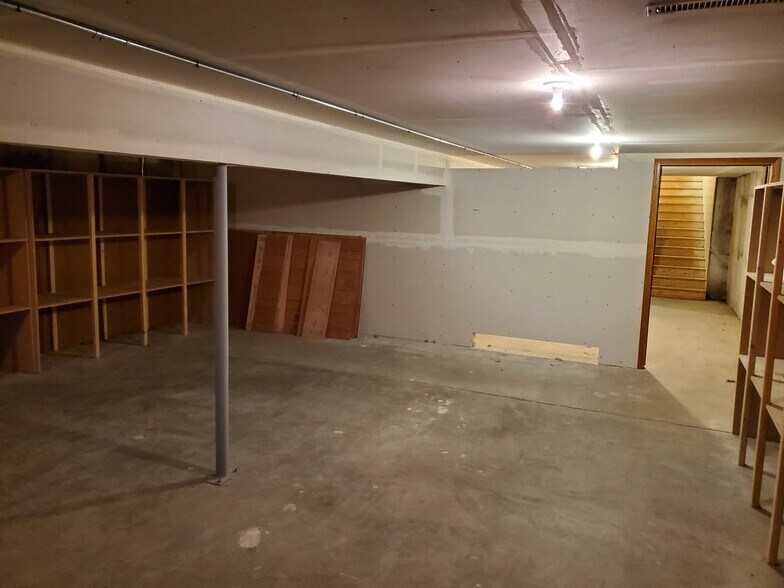 More Photos Of 1210 Sheridan Ave, Cody Storefront For Sale