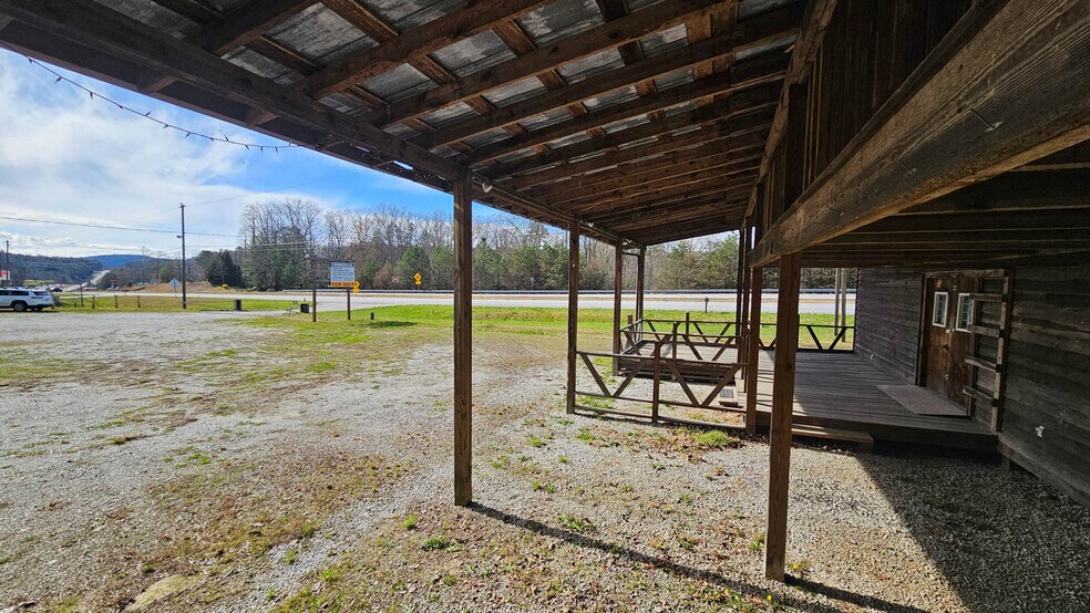 More Photos Of 5987 Highway 441, Wiley Storefront Retail Office For Sale