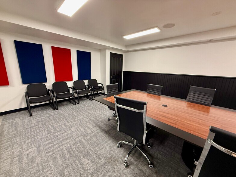 More Photos Of 520 N 400 W, North Salt Lake Office For Lease