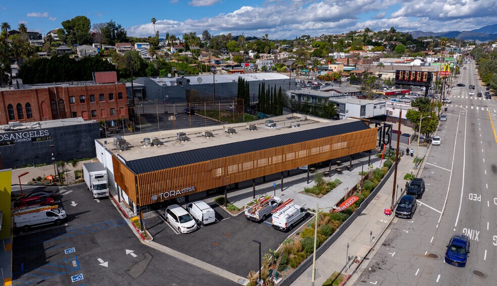 Primary Photo Of 1311 Glendale Blvd, Los Angeles Restaurant For Lease