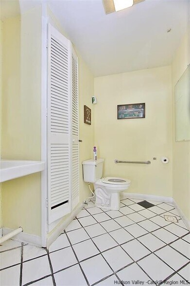 More Photos Of 235 Main St, New Paltz Apartments For Sale