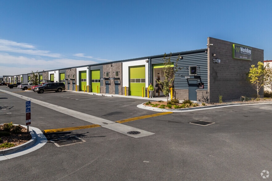 More Photos Of 3747 W Parkway Blvd, West Valley City Warehouse For Lease