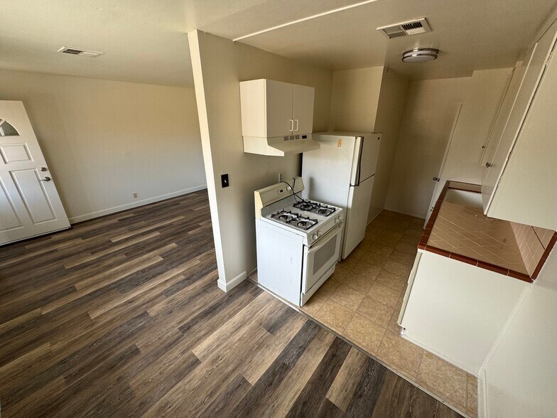 More Photos Of 2070 3rd St, Santa Clara Apartments For Sale
