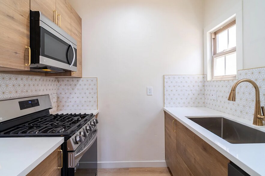 More Photos Of 3767 7th Ave, San Diego Multifamily For Sale