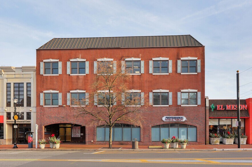 Primary Photo Of 36 W Main St, Freehold Medical For Lease