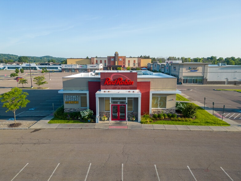 More Photos Of 120 Township Blvd, Camillus Unknown For Lease