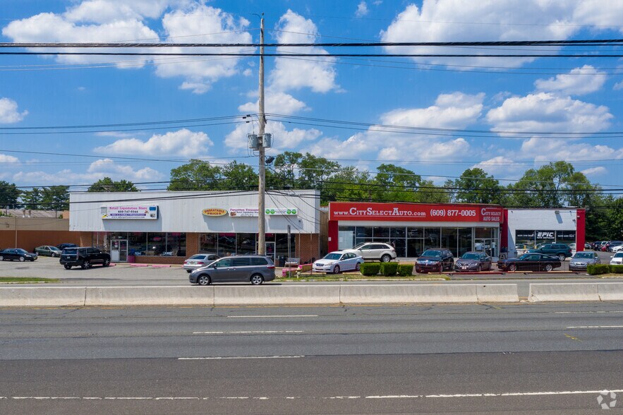 More Photos Of 4371 Route 130, Edgewater Park Storefront For Sale