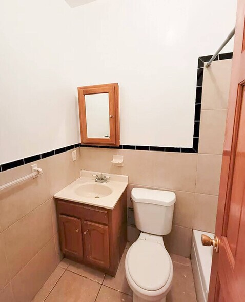 More Photos Of , Astoria Multifamily For Sale