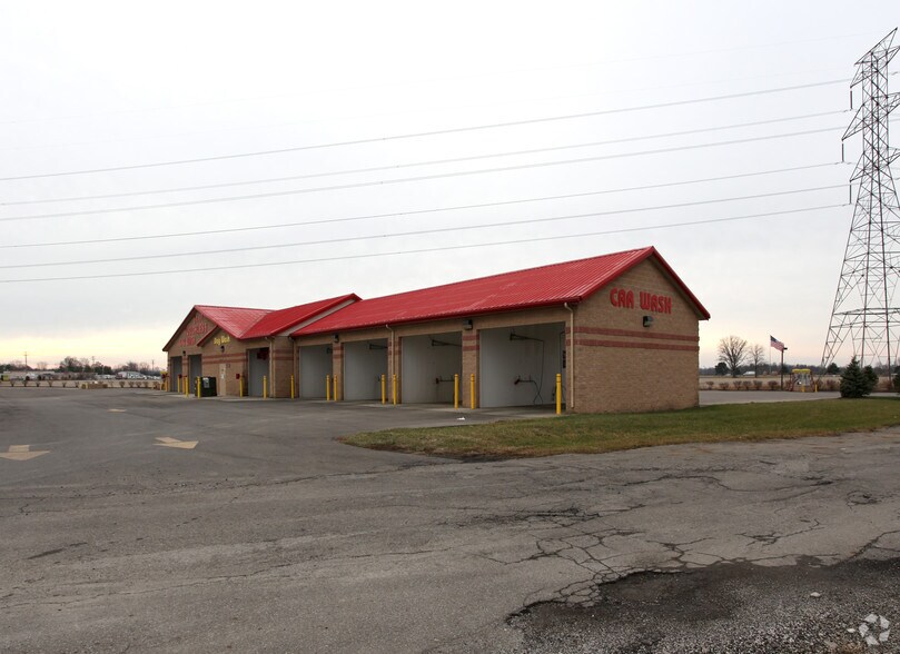 Primary Photo Of 6099 Winchester Pike, Canal Winchester Carwash For Sale