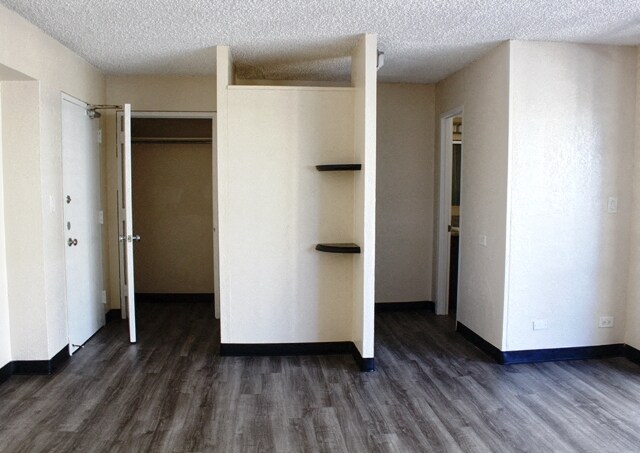 More Photos Of 441 Walina St, Honolulu Apartments For Sale