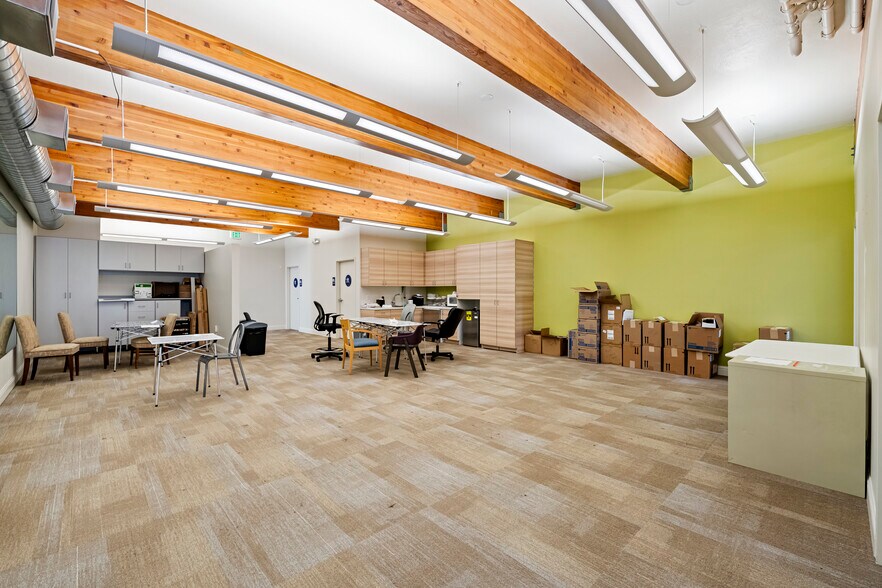 More Photos Of 2211 Bush St, San Francisco Medical For Sale