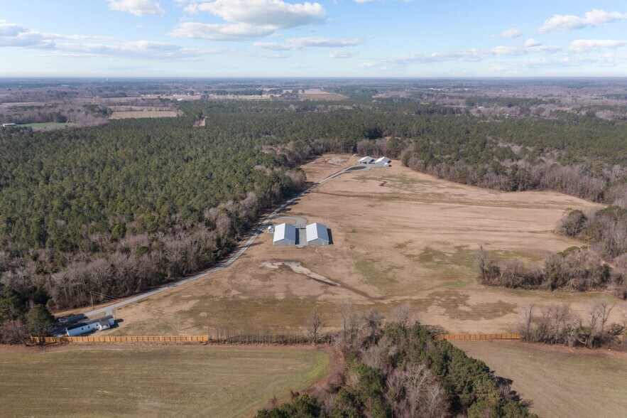 Primary Photo Of 9572 Hwy 41 W, Pink Hill Land For Sale
