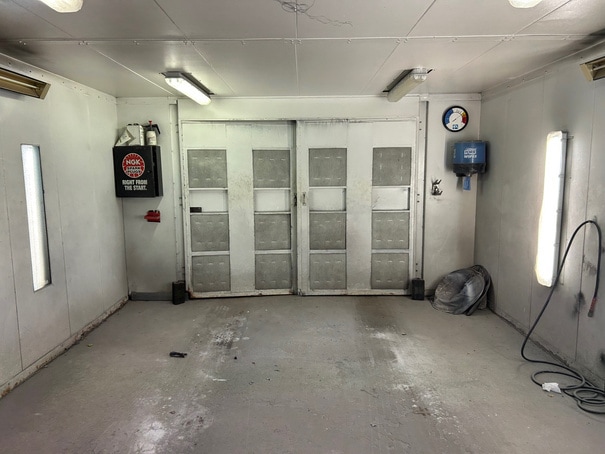 More Photos Of 1177 E 9th St, Eddystone Service For Sale