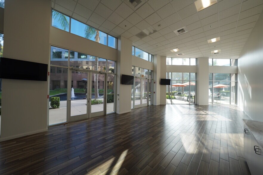 More Photos Of 7 Pointe Dr, Brea Office For Lease