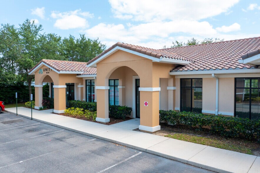 More Photos Of 17323 Pagonia Dr, Clermont Unknown For Lease