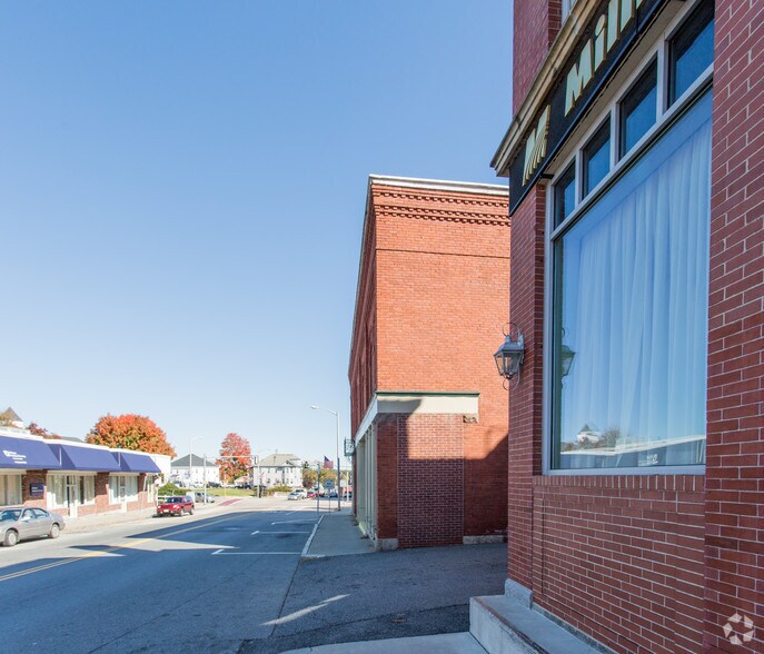 More Photos Of 97-103 Elm St, Millbury Storefront Retail Office For Lease