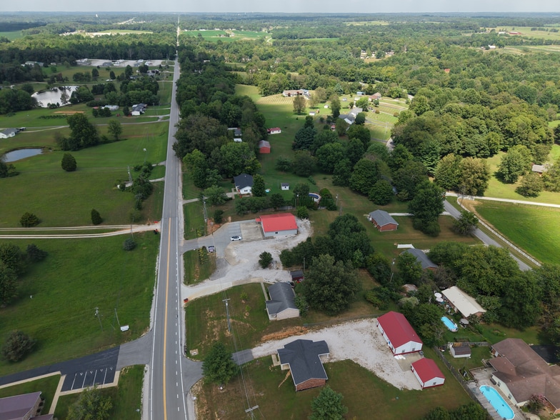 More Photos Of 6804 S Dixie Hwy, Glendale Freestanding For Lease