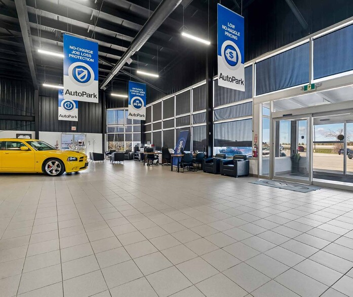 More Photos Of 2496 Doral Dr, Innisfil Auto Dealership For Sale