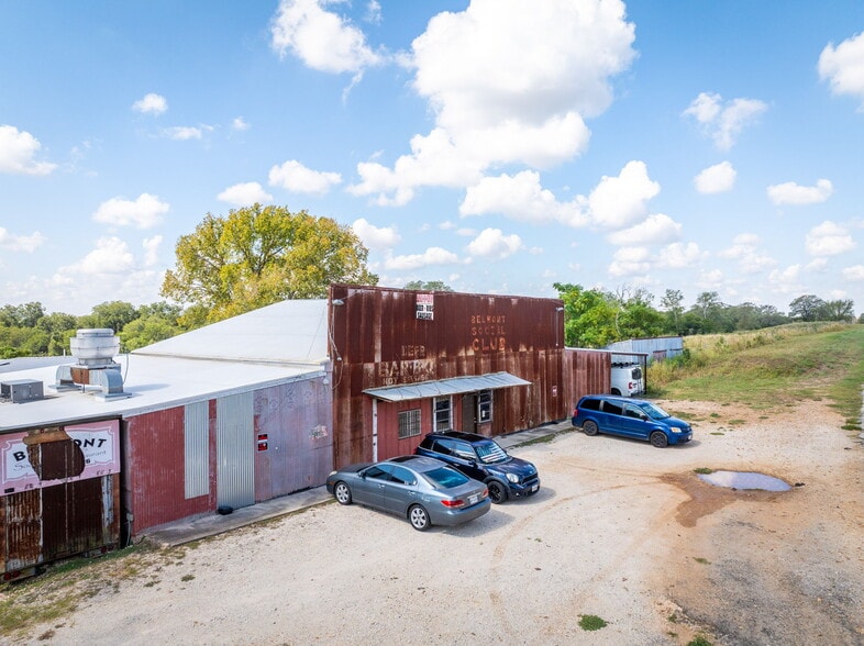 More Photos Of 14395 E Hwy 90A, Gonzales Restaurant For Sale