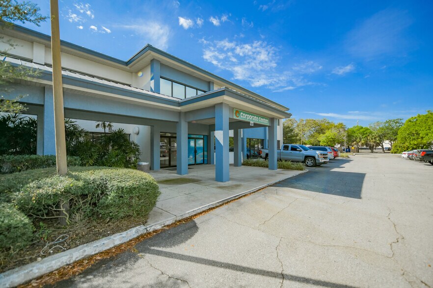 More Photos Of 131-133-137-139 S Pebble Beach Blvd, Sun City Center Office For Lease