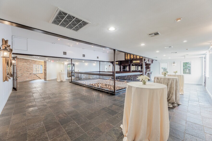 More Photos Of 6303 Beverlyhill St, Houston Lodge Meeting Hall For Sale