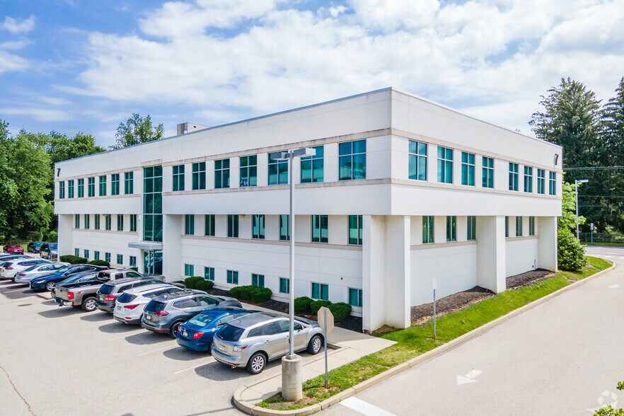 More Photos Of 7 E Skippack Pike, Ambler Office For Lease