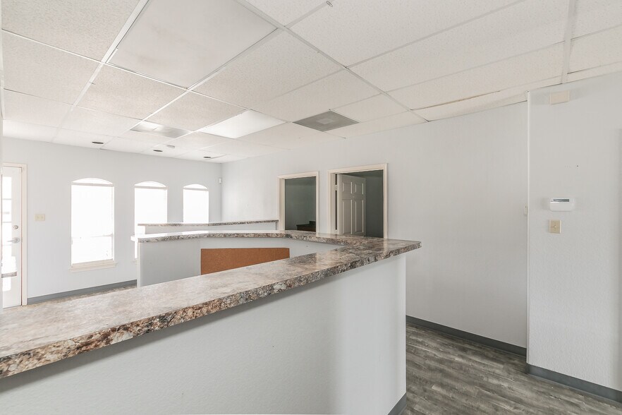 More Photos Of 2014 Justin Rd, Highland Village Medical For Lease