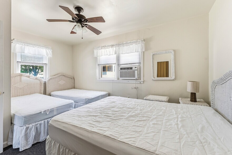 More Photos Of 3710 Landis Ave, Sea Isle City Freestanding For Sale