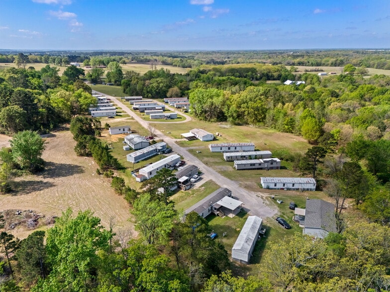 More Photos Of 120 Liberty Ln, Mount Vernon Manufactured Housing Mobile Home Park For Sale