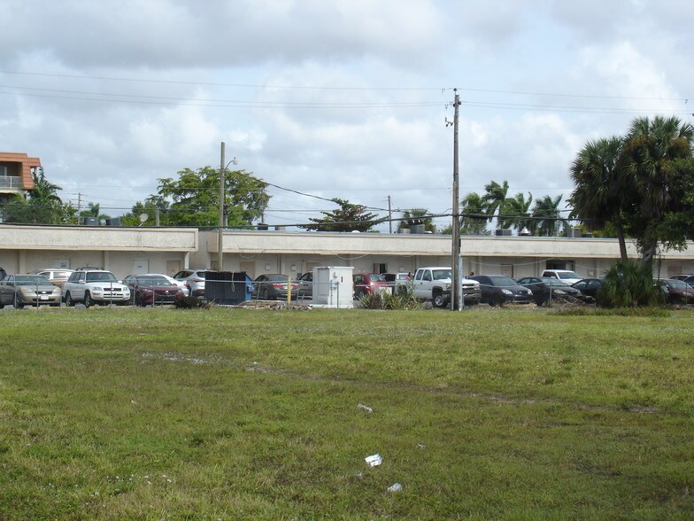 More Photos Of 1051 Sunset Strip, Sunrise Land For Sale