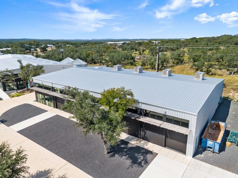 More Photos Of 14510 Fitzhugh Rd, Austin Warehouse For Sale