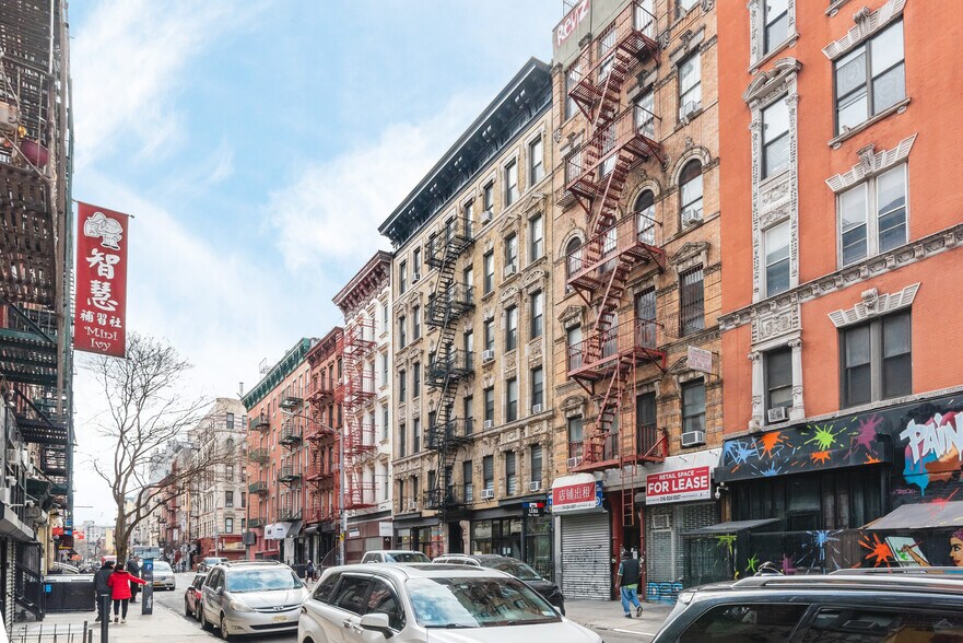 More Photos Of 135-137 Eldridge St, New York Apartments For Sale
